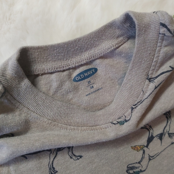 Old Navy Long Sleeve T-Shirt - Picture 3 of 3